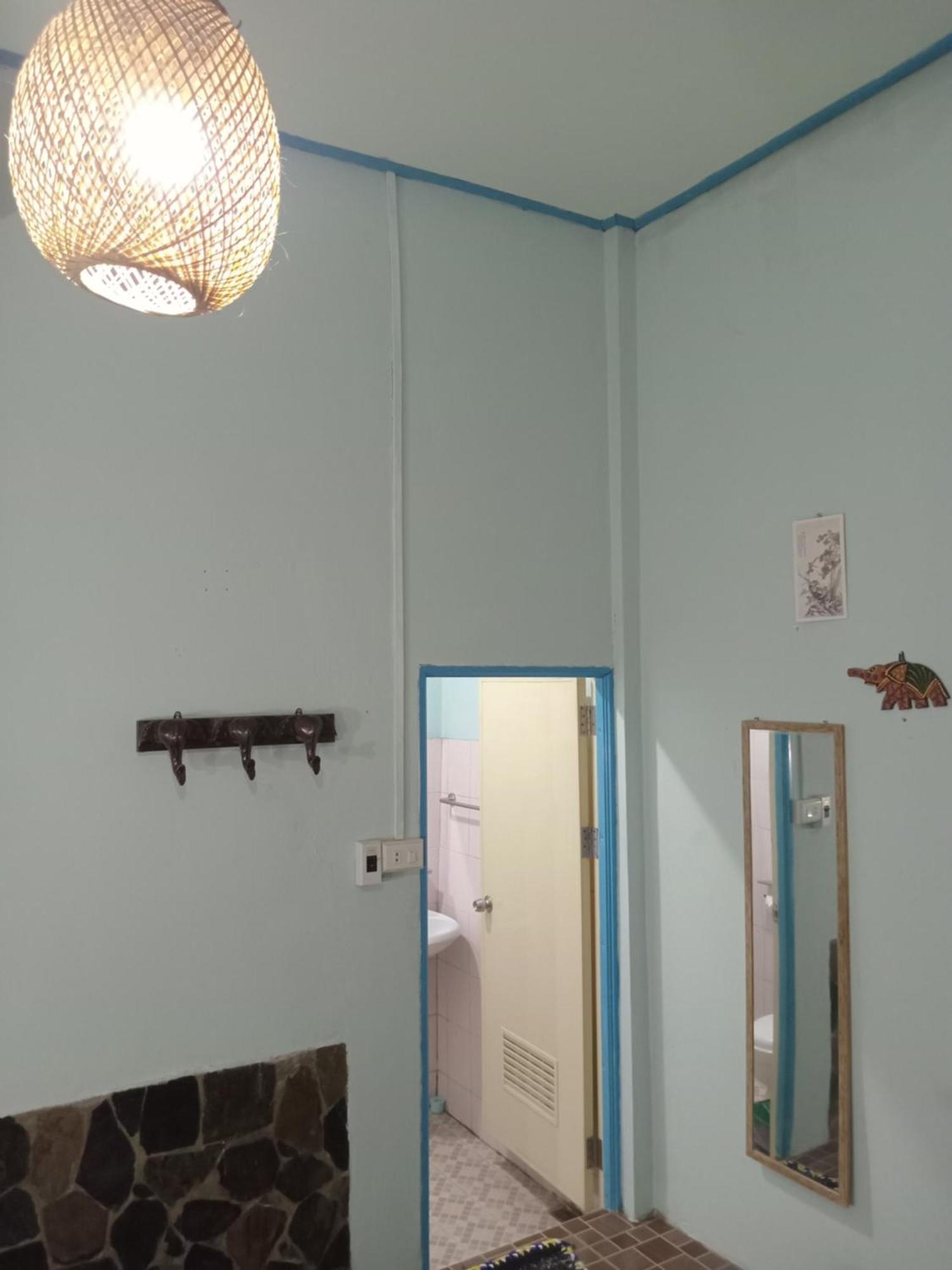 Chor Chaba Hotel Ko Kut Eksteriør billede